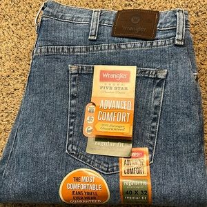Men’s Wrangler Premium Denim W40 x L32